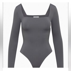 EUC Aritzia Babaton Contour Squareneck Longsleeve Bodysuit, Sz M, Charcoal